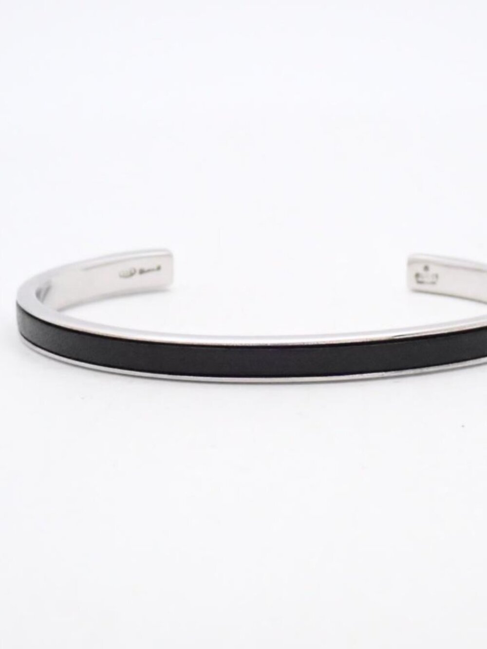 Gucci Leather Bangle 925